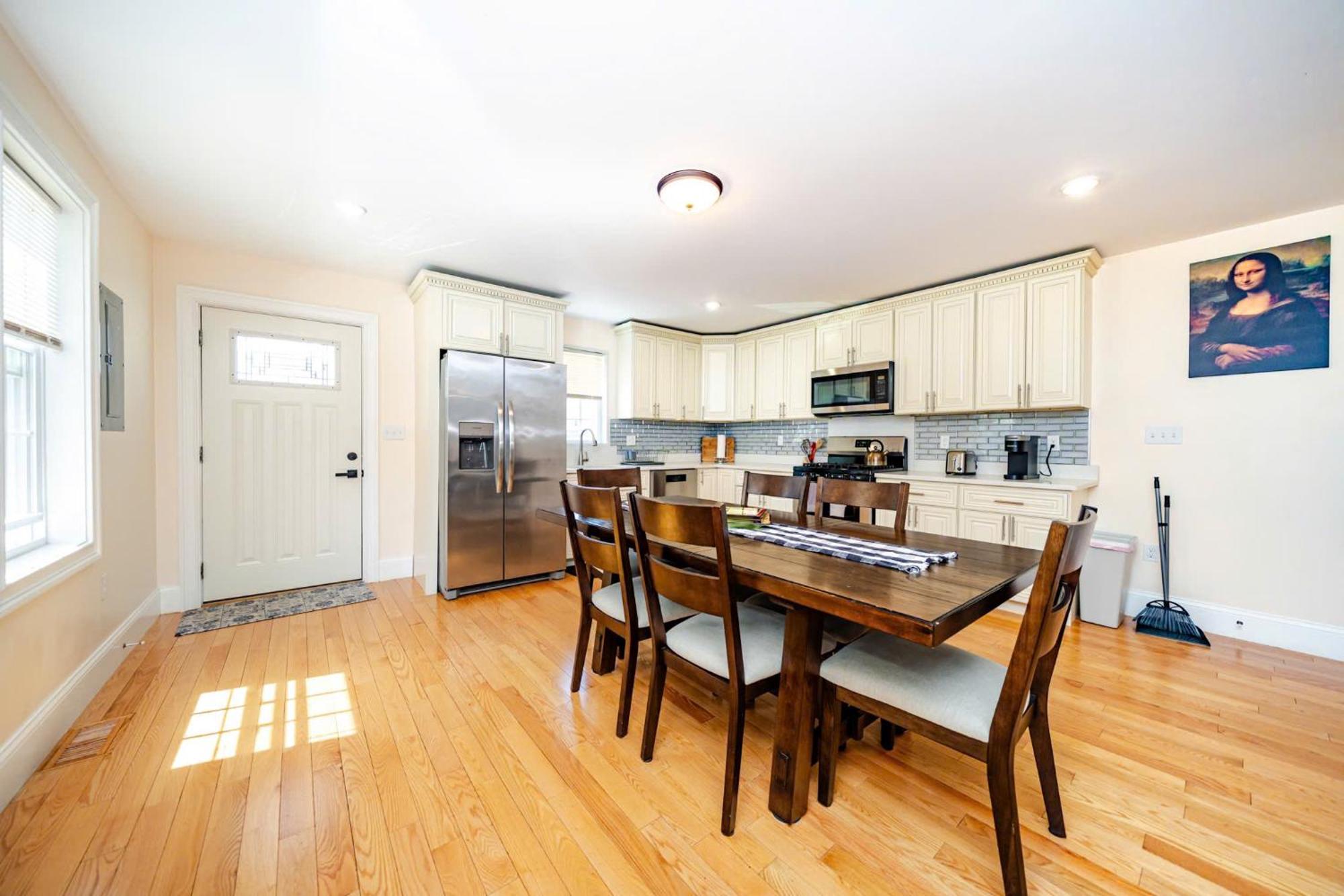 37 - 3Br Quincy - Cozy Townhouse Near Blue Hills Apartment Luaran gambar