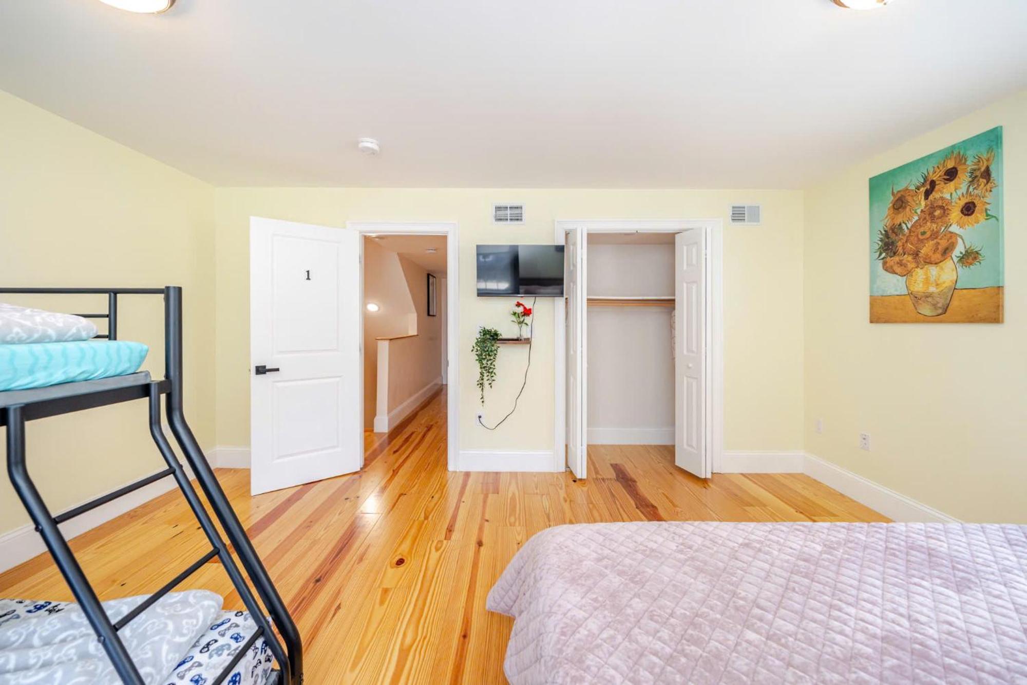 37 - 3Br Quincy - Cozy Townhouse Near Blue Hills Apartment Luaran gambar