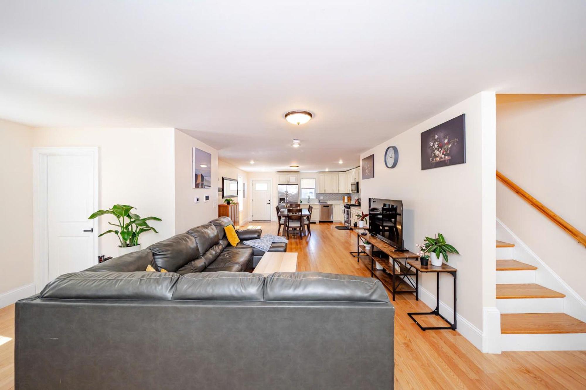 37 - 3Br Quincy - Cozy Townhouse Near Blue Hills Apartment Luaran gambar