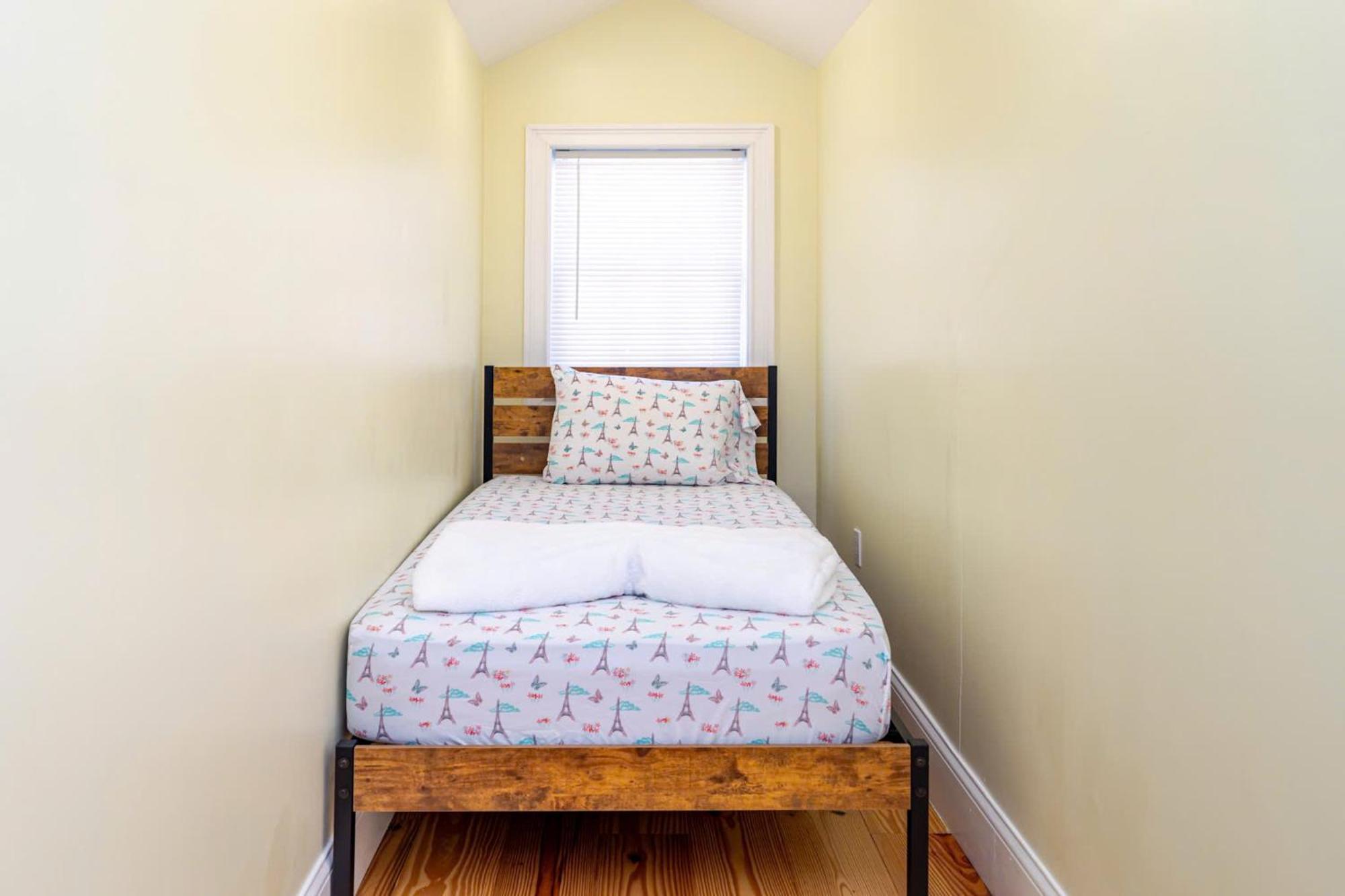37 - 3Br Quincy - Cozy Townhouse Near Blue Hills Apartment Luaran gambar